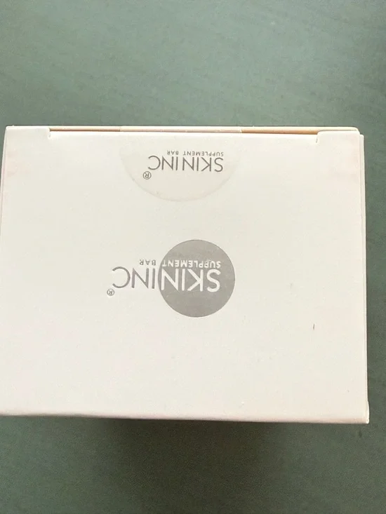 Skin Inc CRYO-ICE SAKE ROLLER (BLUSH EDITION)
NIB-Sealed in Box - Picture 8 of 8